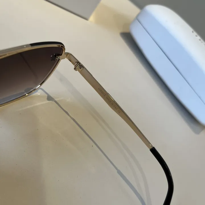 スーパーコピー ヴェルサーチ サングラス