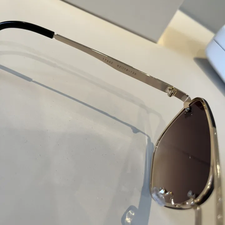 スーパーコピー ヴェルサーチ サングラス