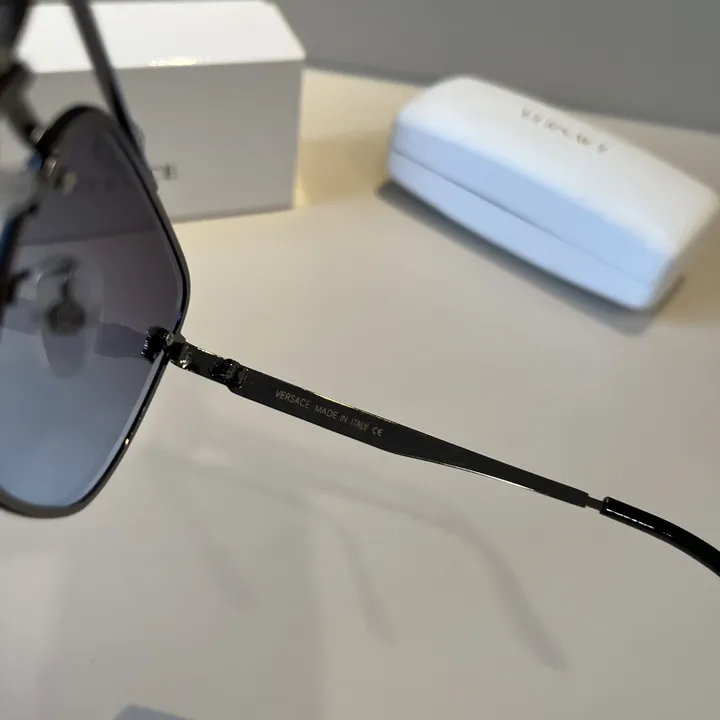 スーパーコピー ヴェルサーチ サングラス
