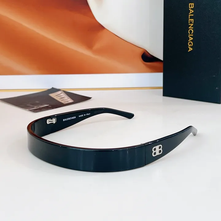 スーパーコピー バレンシアガ サングラス