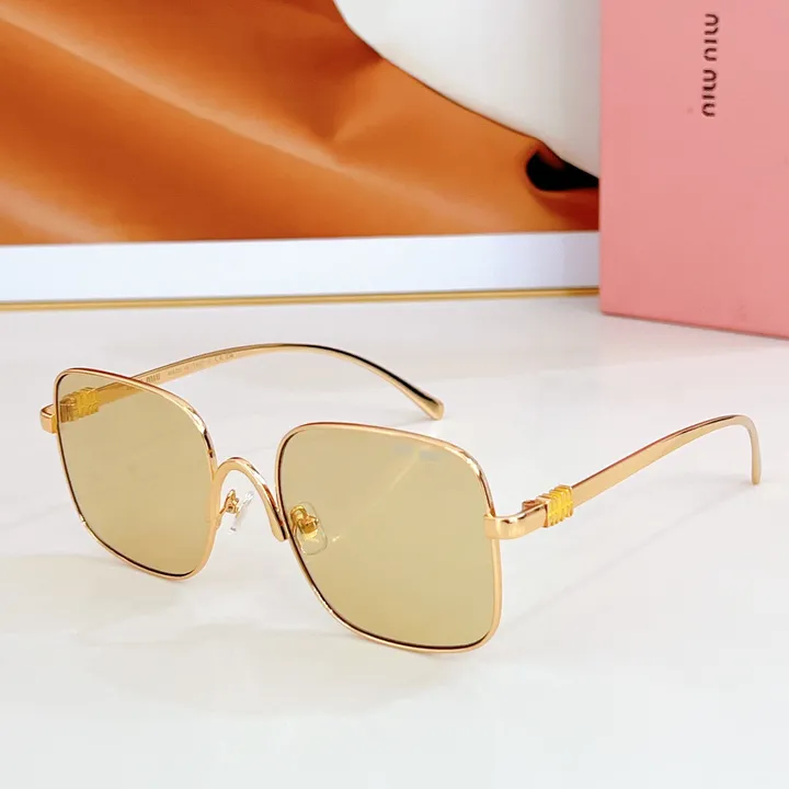 スーパーコピー ミュウミュウ サングラス