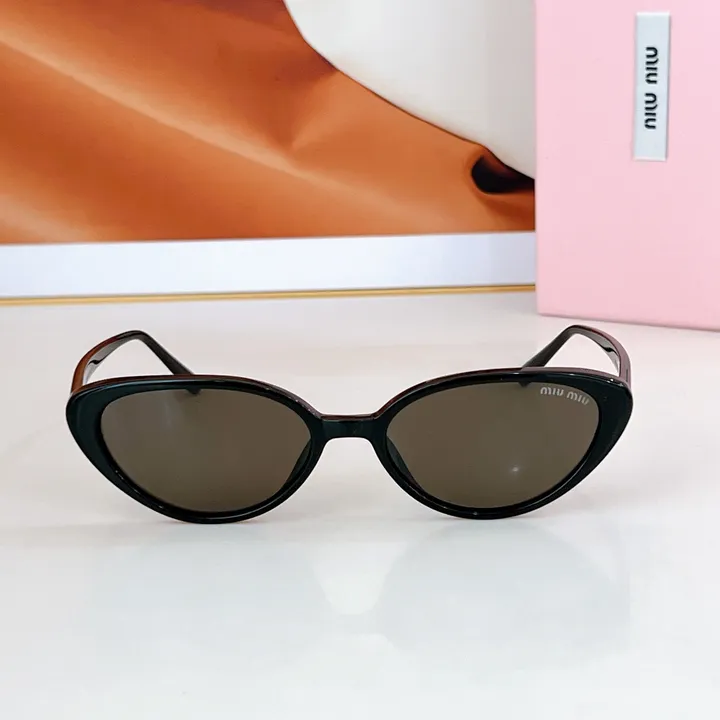 スーパーコピー ミュウミュウ サングラス