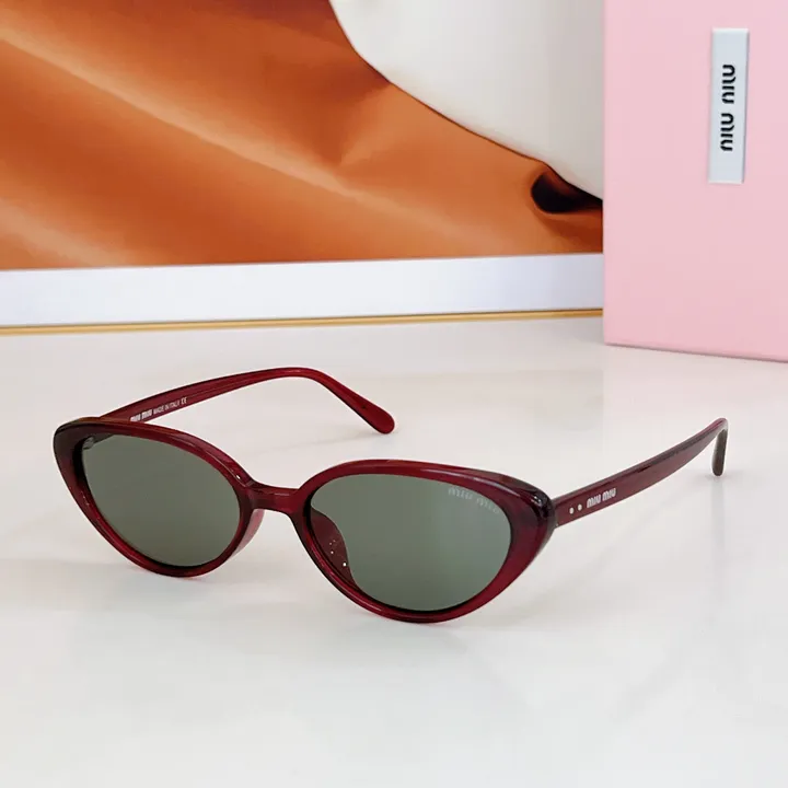 スーパーコピー ミュウミュウ サングラス