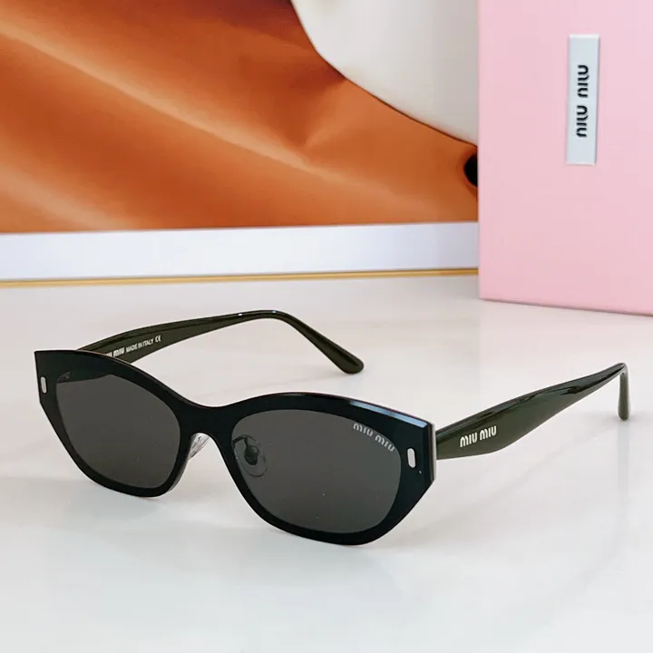スーパーコピー ミュウミュウ サングラス