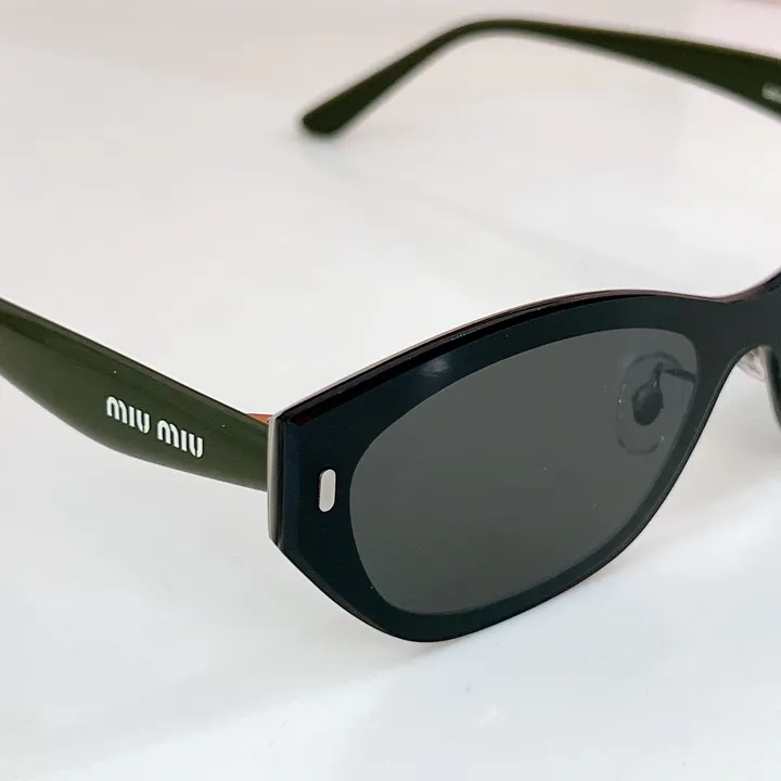 スーパーコピー ミュウミュウ サングラス