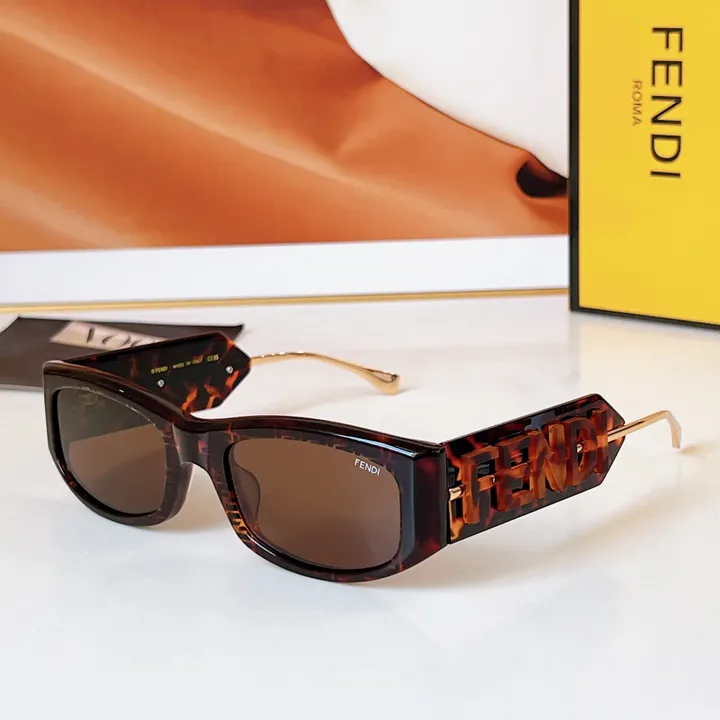 スーパーコピー フェンディ サングラス