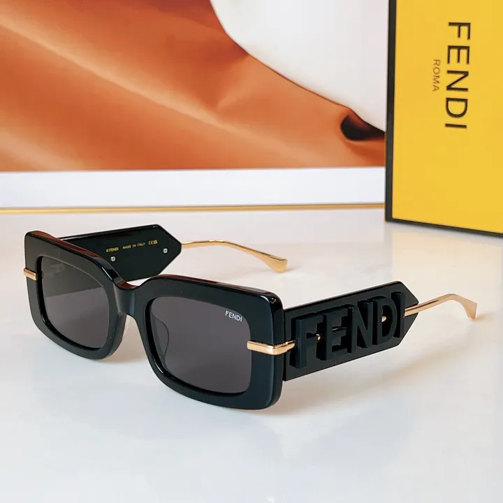 スーパーコピー フェンディ サングラス