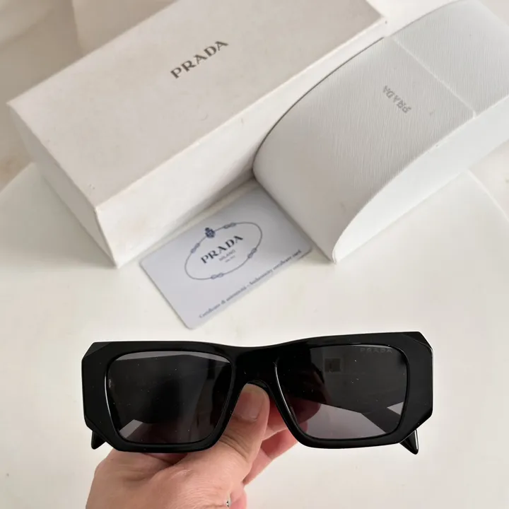 スーパーコピー プラダ サングラス