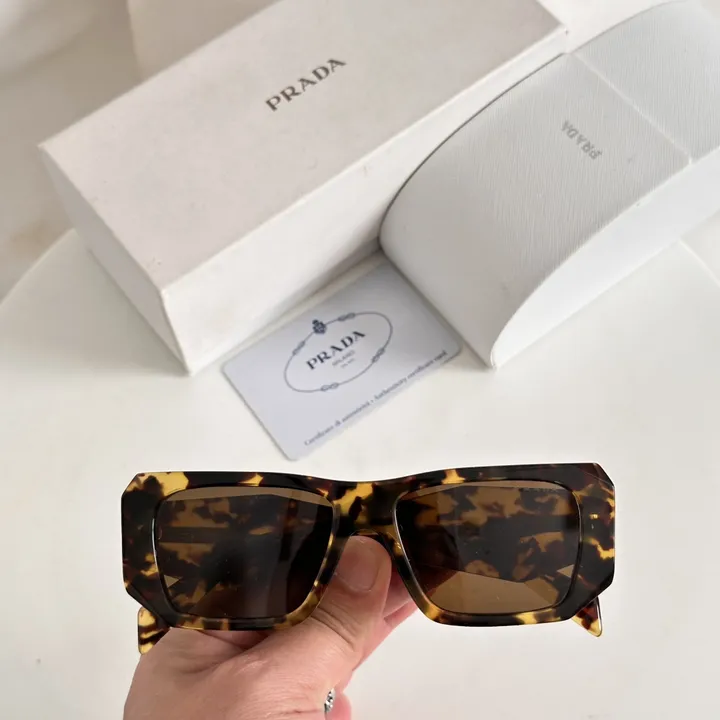 スーパーコピー プラダ サングラス