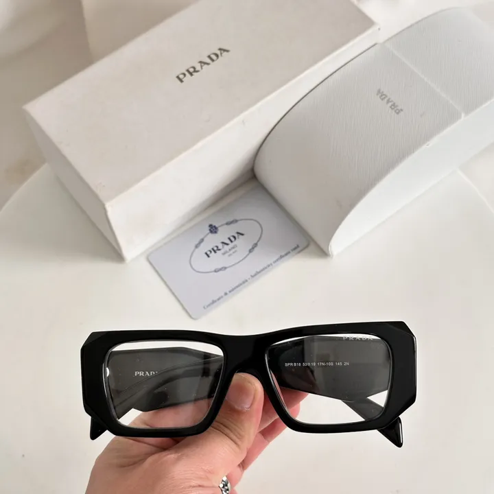 スーパーコピー プラダ サングラス