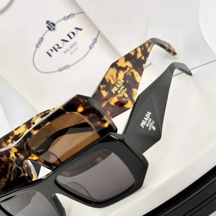 スーパーコピー プラダ サングラス