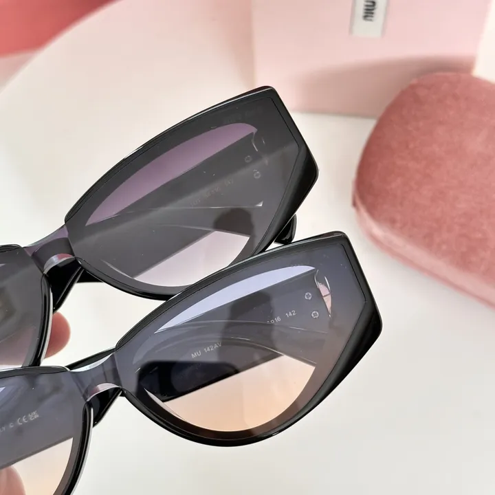 スーパーコピー ミュウミュウ サングラス