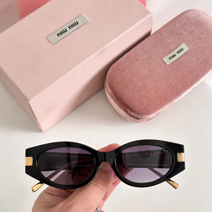 スーパーコピー ミュウミュウ サングラス
