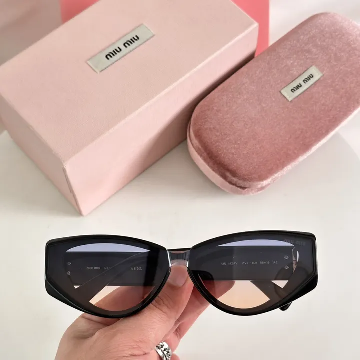 スーパーコピー ミュウミュウ サングラス