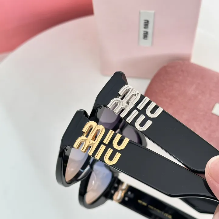 スーパーコピー ミュウミュウ サングラス