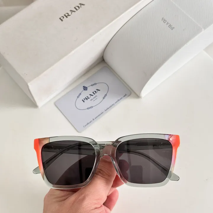 スーパーコピー プラダ サングラス