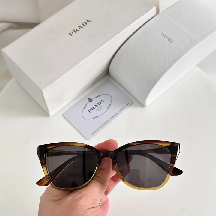 スーパーコピー プラダ サングラス