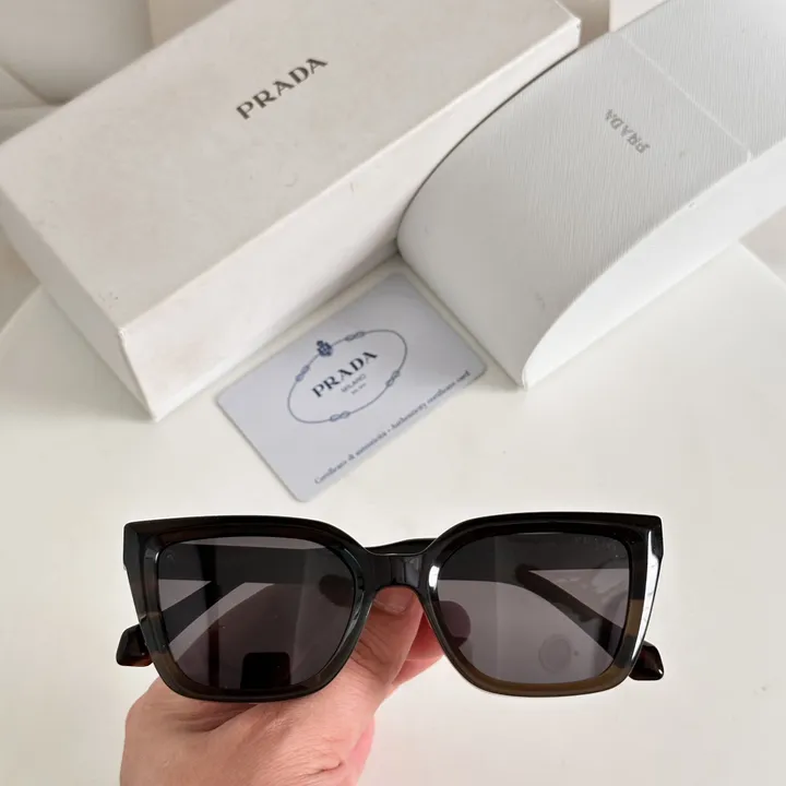 スーパーコピー プラダ サングラス