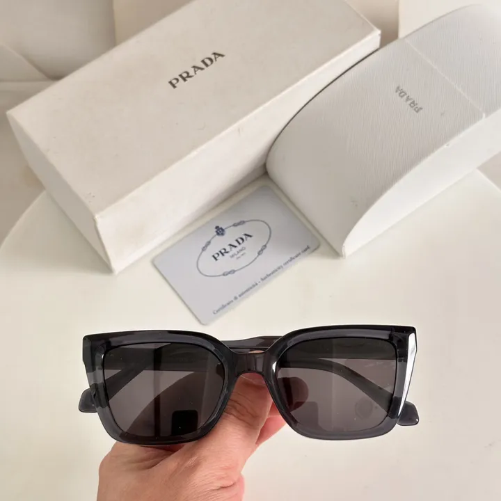 スーパーコピー プラダ サングラス