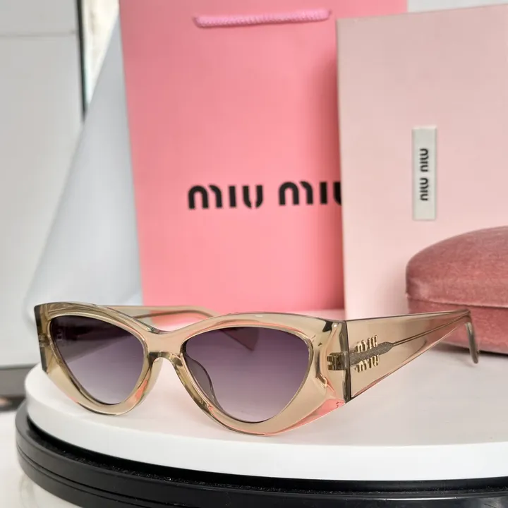スーパーコピー ミュウミュウ サングラス