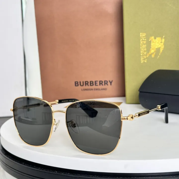 スーパーコピー バーバリー ス サングラス