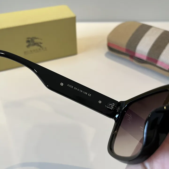 スーパーコピー バーバリー ス サングラス