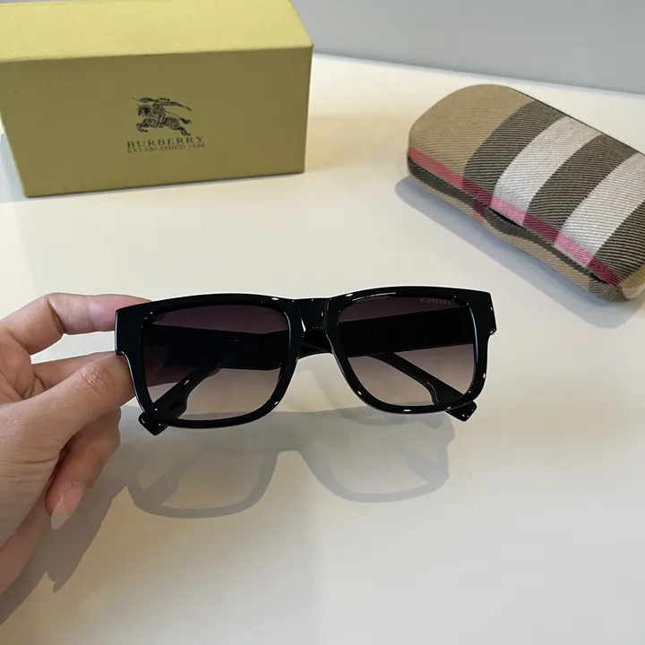 スーパーコピー バーバリー ス サングラス