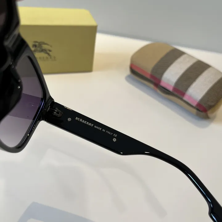 スーパーコピー バーバリー ス サングラス