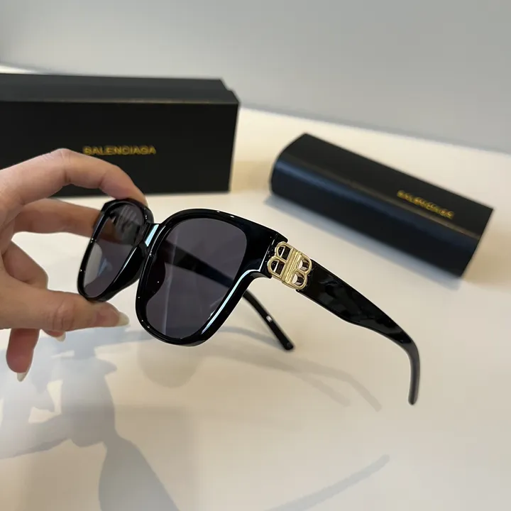 スーパーコピー バレンシアガ サングラス