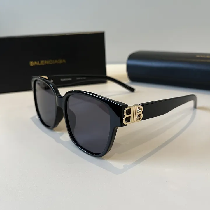 スーパーコピー バレンシアガ サングラス