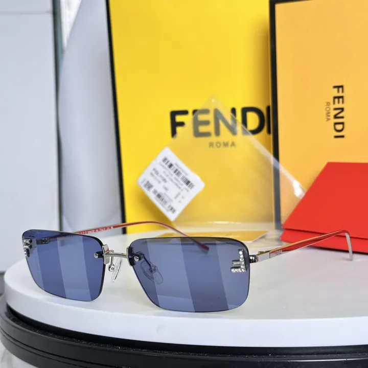 スーパーコピー フェンディ サングラス