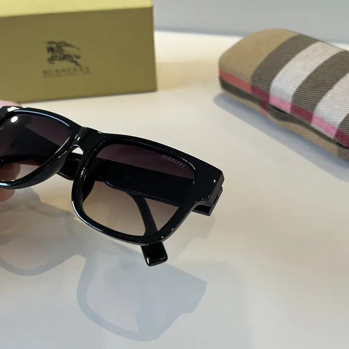 スーパーコピー バーバリー ス サングラス