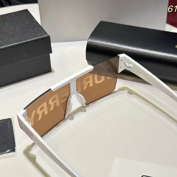 スーパーコピー バーバリー ス サングラス