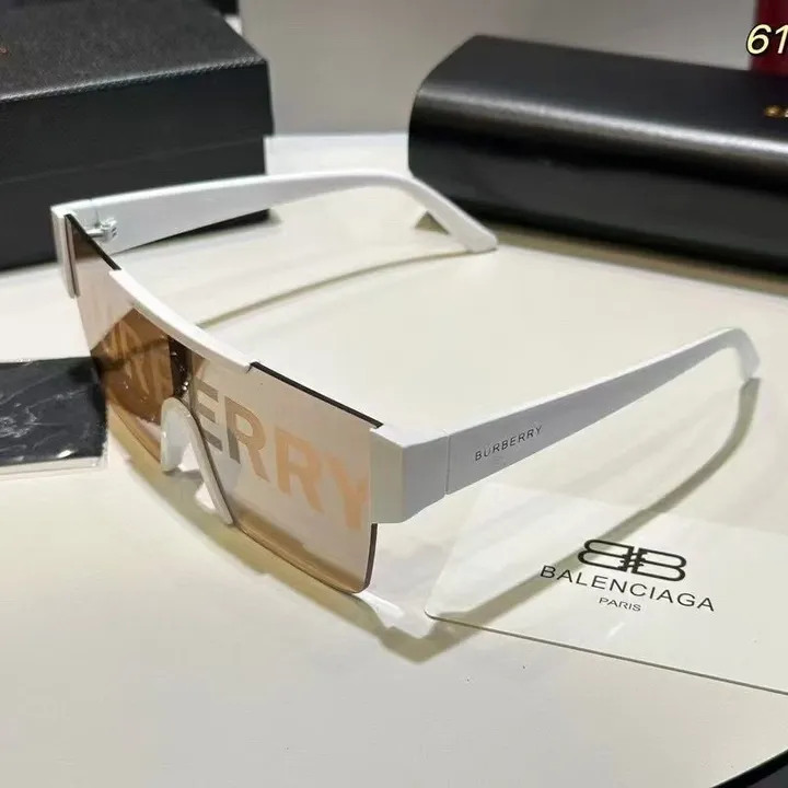 スーパーコピー バーバリー ス サングラス