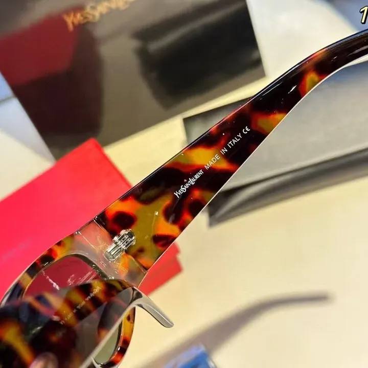 スーパーコピー ジバンシィ サングラス