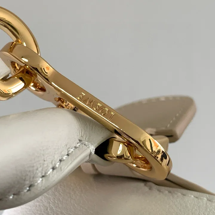 スーパーコピー ロエベ サングラス