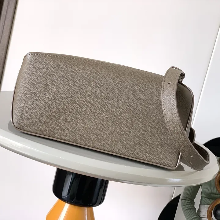 スーパーコピー ロエベ サングラス