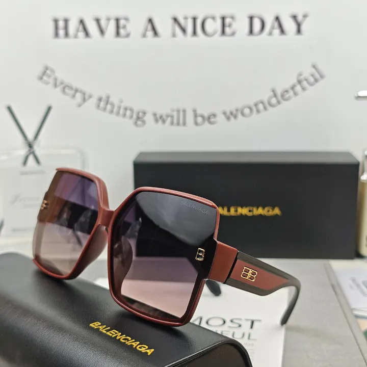 スーパーコピー バレンシアガ サングラス