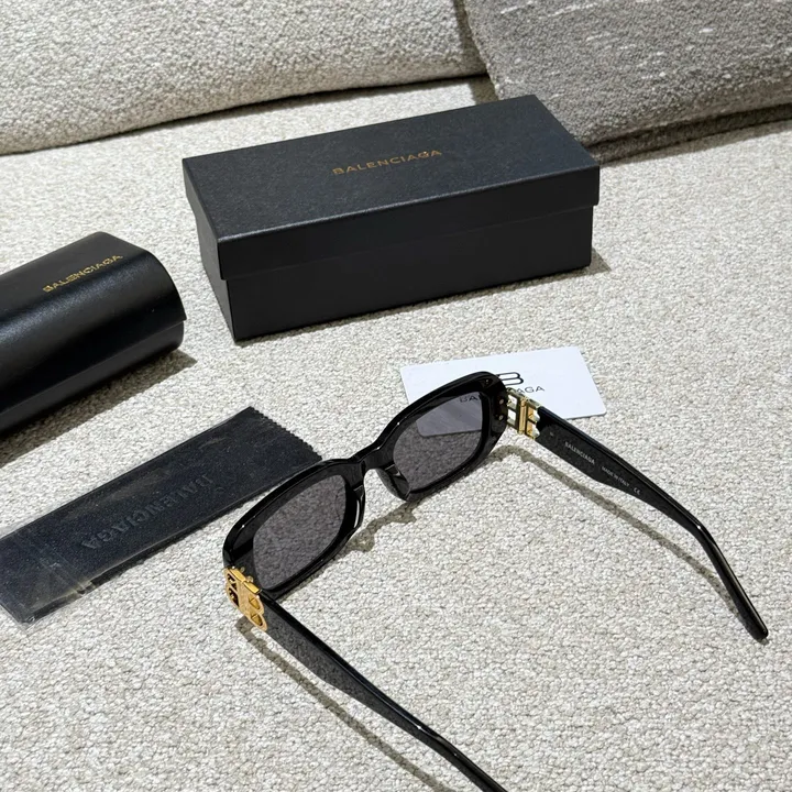 スーパーコピー バレンシアガ サングラス