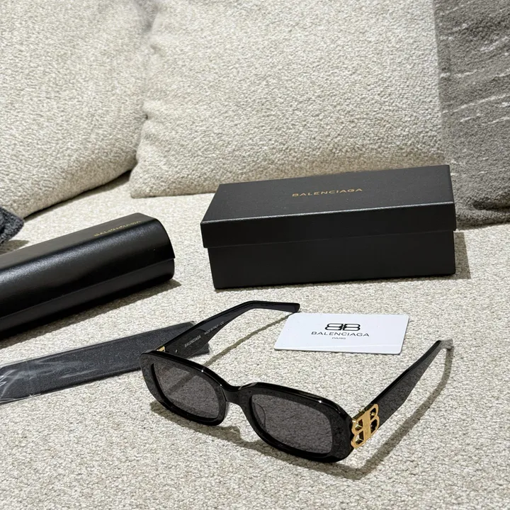 スーパーコピー バレンシアガ サングラス