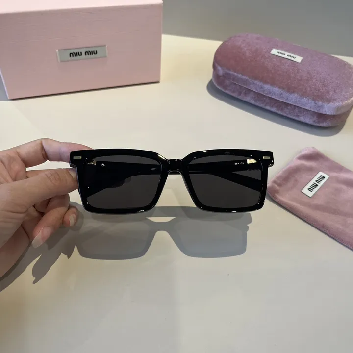 スーパーコピー ミュウミュウ サングラス