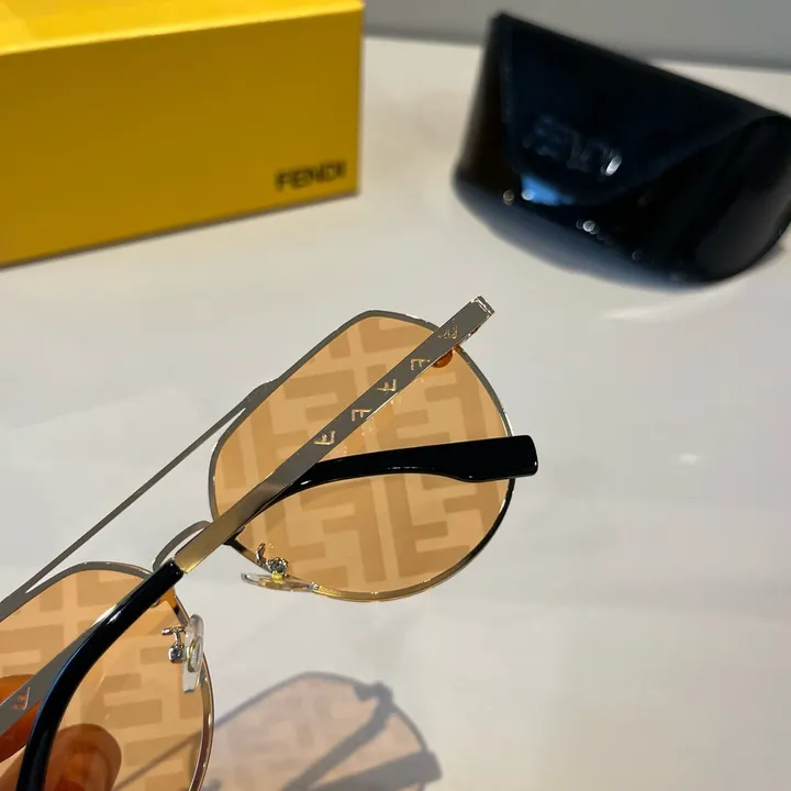 スーパーコピー フェンディ サングラス
