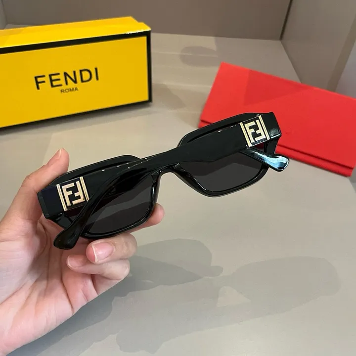 スーパーコピー フェンディ サングラス