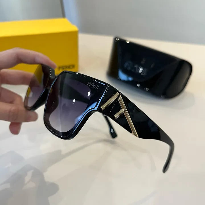 スーパーコピー フェンディ サングラス