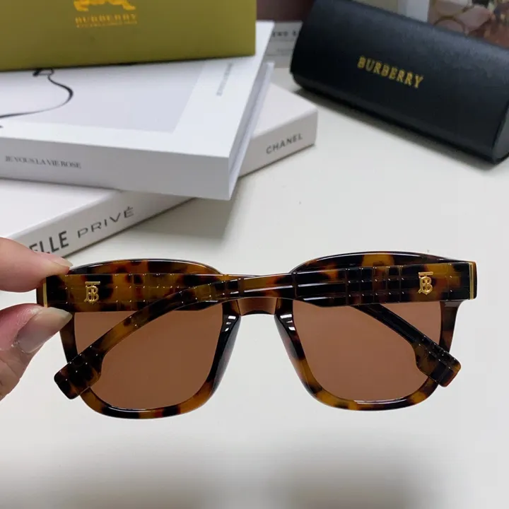 スーパーコピー バーバリー ス サングラス