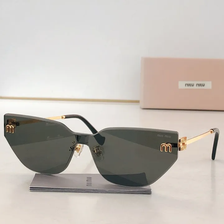 スーパーコピー ミュウミュウ サングラス