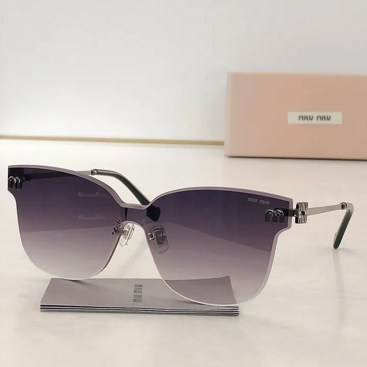 スーパーコピー ミュウミュウ サングラス