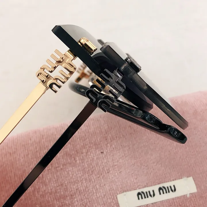 スーパーコピー ミュウミュウ サングラス