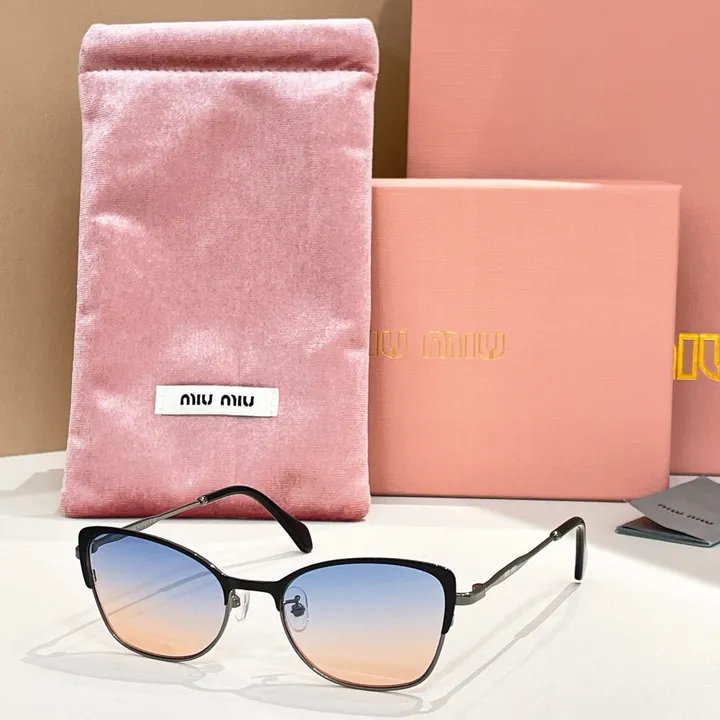 スーパーコピー ミュウミュウ サングラス