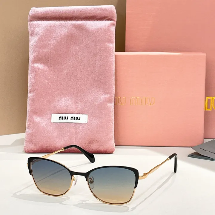 スーパーコピー ミュウミュウ サングラス